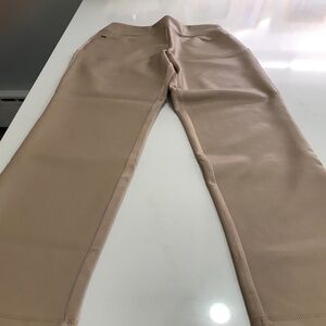New Without Tags Belle by Kim Gravel Beige Faux Leather Pants Sz 6P